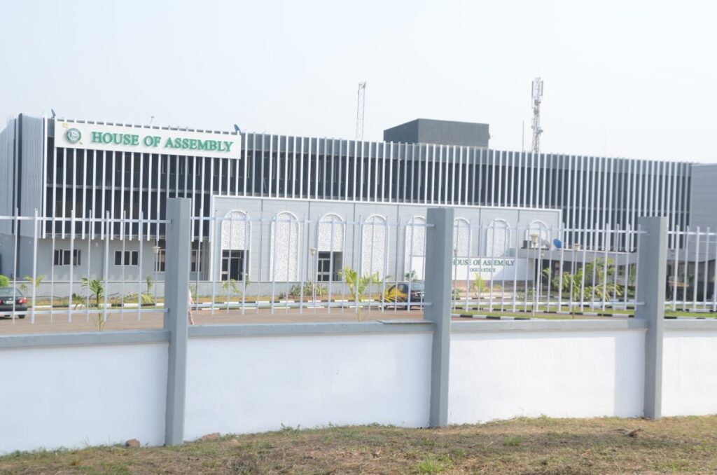 AFTER 45 YEARS, GOV. ABIODUN COMMISSIONS NEWLY RENOVATED OGUN STATE ASSEMBLY COMPLEX