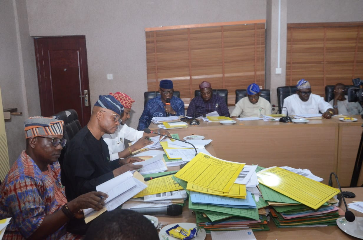 OGHA SEEKS MORE ENFORCEMENT AGAINST ROAD ENCROACHMENT BY TRADERS, AS ENVIRONMENT MINISTRY PROPOSES OVER N3.6bn